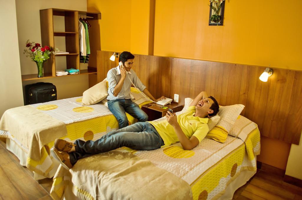 Hotel Mitru - Tarija Cameră foto